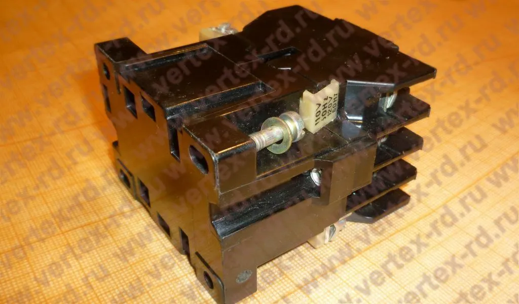 ПМЛ-11000-4В 380В/10А 500В/10А 660В/6А 110В/60ГЦ 120В/60ГЦ пускатель ...